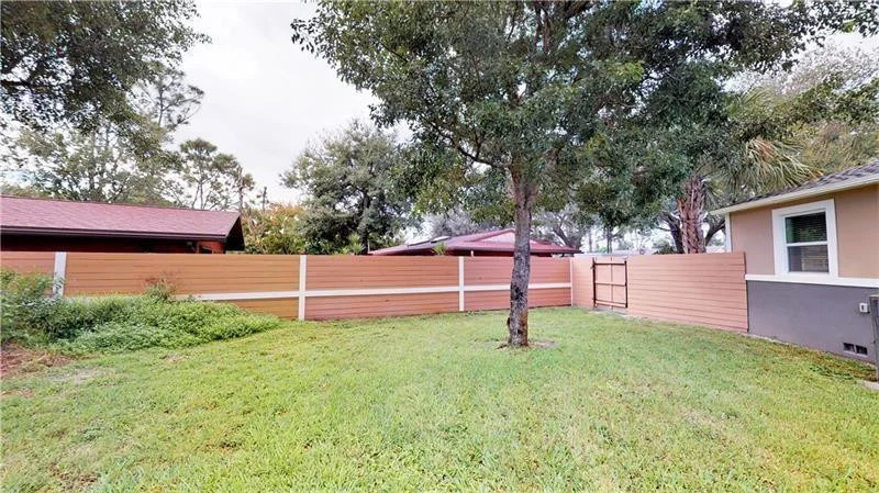 Photo of 1330 Willow Road