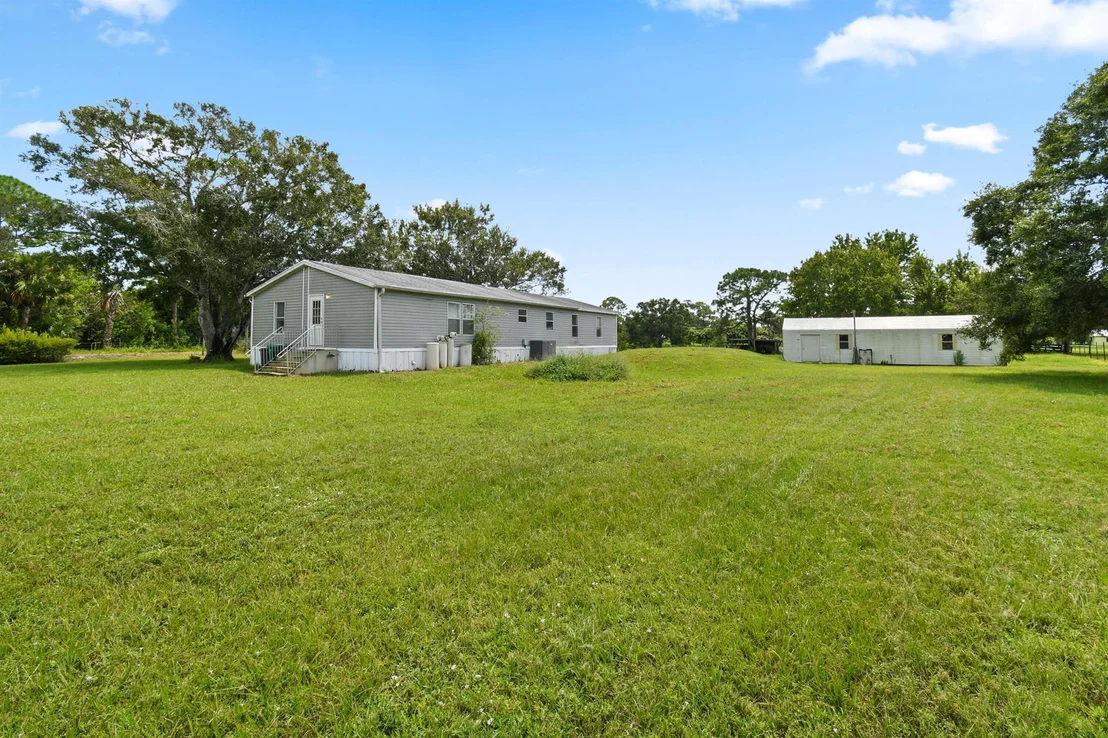 Photo of 2463 Coolidge Road