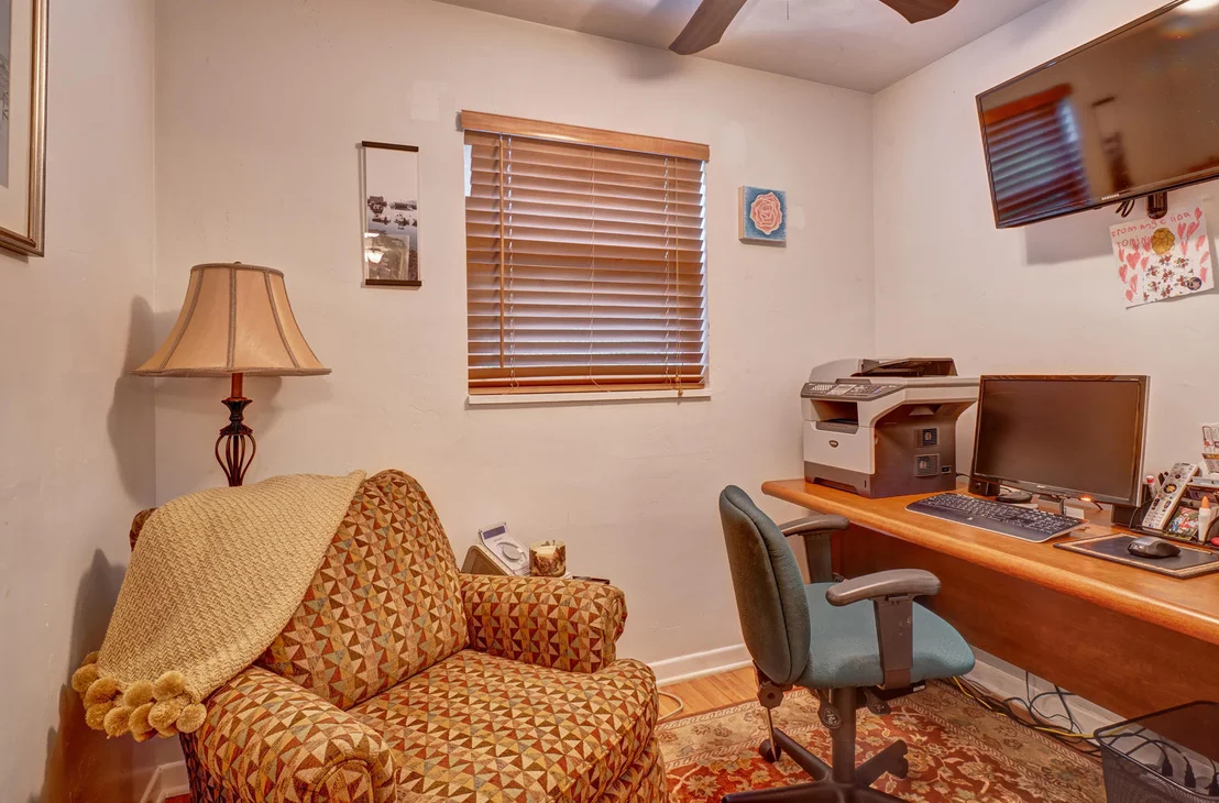 Photo of 3860 Lone Pine Road