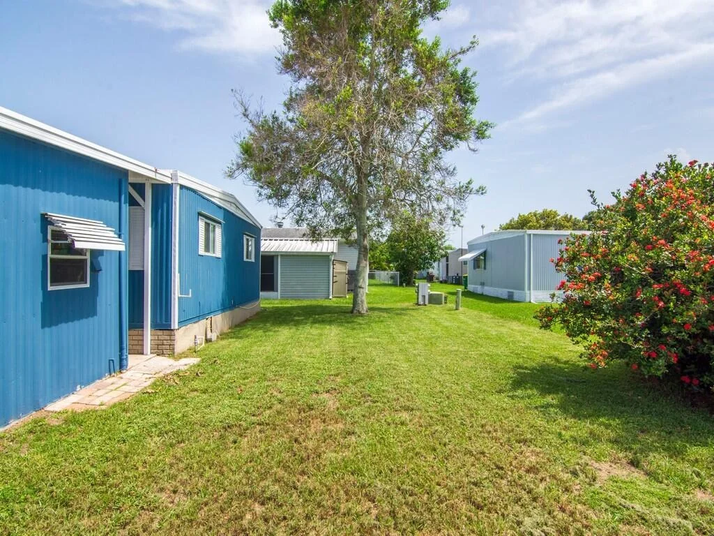 Photo of 1033 Oriole Circle