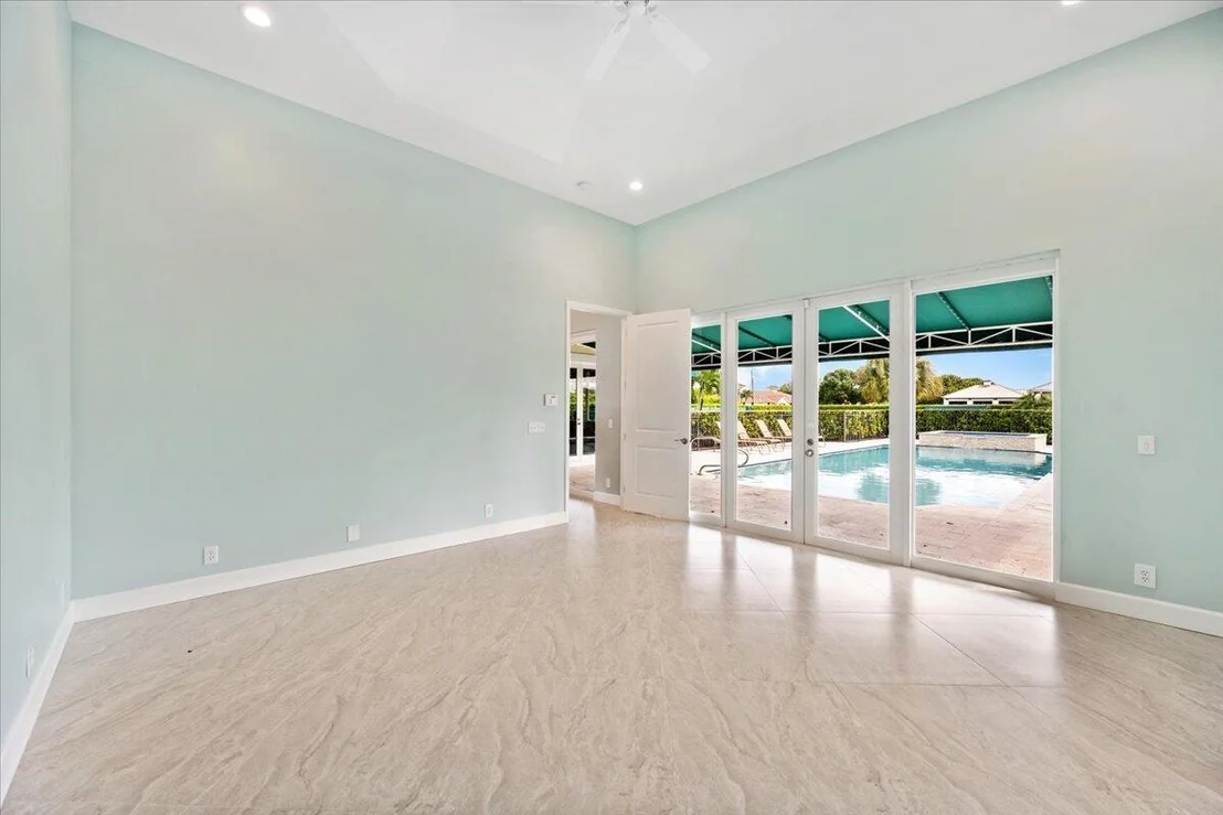 Photo of 14402 Laurel Trail