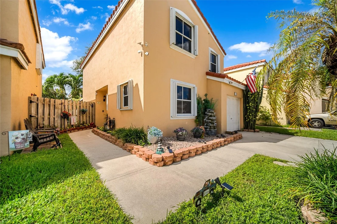 Photo of 6188 Seminole Terrace