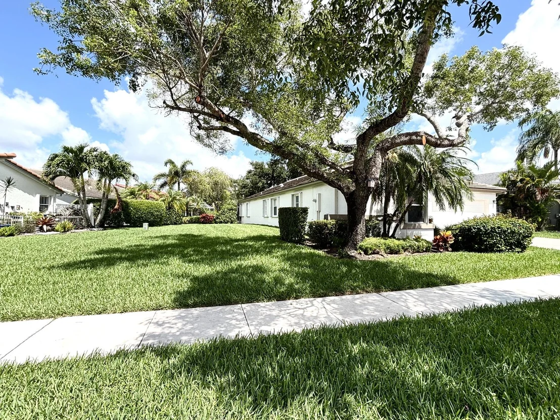 Photo of 9671 Harbour Lake Circle
