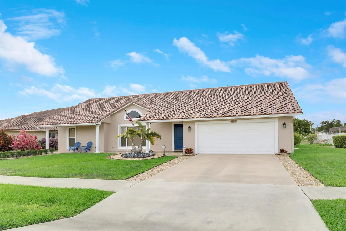 Photo of 18639 Anchor Drive