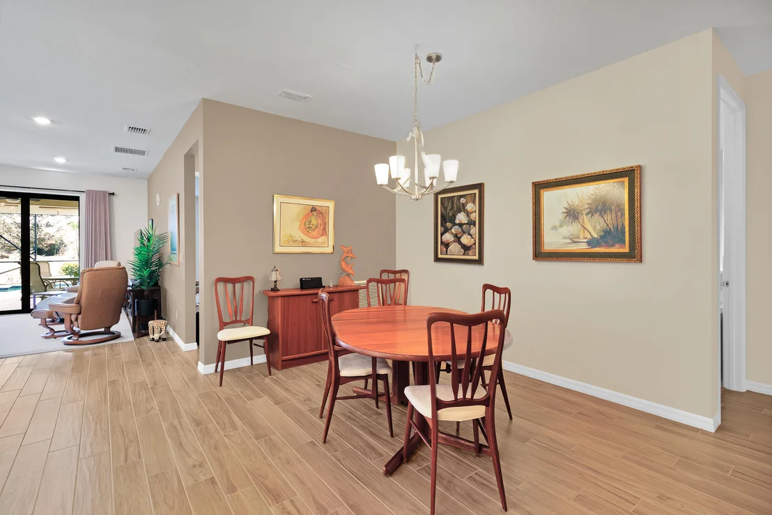 Photo of 5021 Monroe Circle