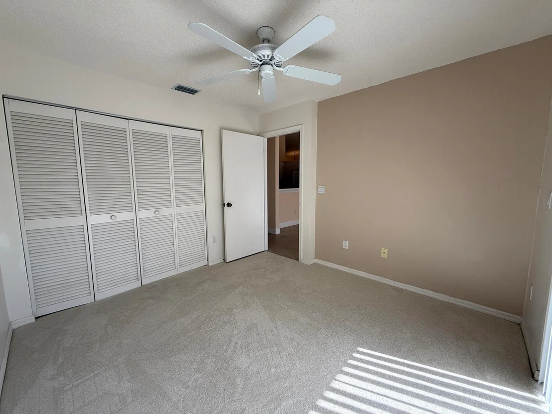 Photo of 330 Oregon Lane
