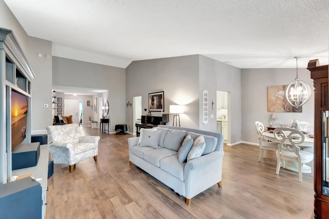 Photo of 4976 Boxwood Circle