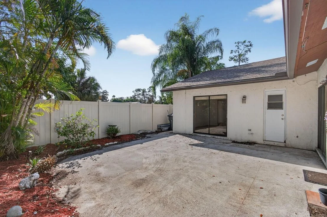 Photo of 1350 Periwinkle Place