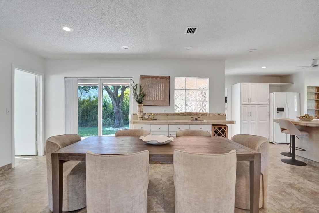 Photo of 1286 Audubon Boulevard
