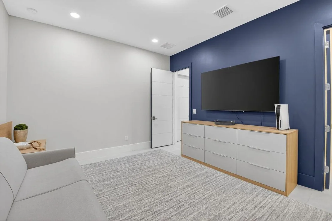 Photo of 9083 Benedetta Place