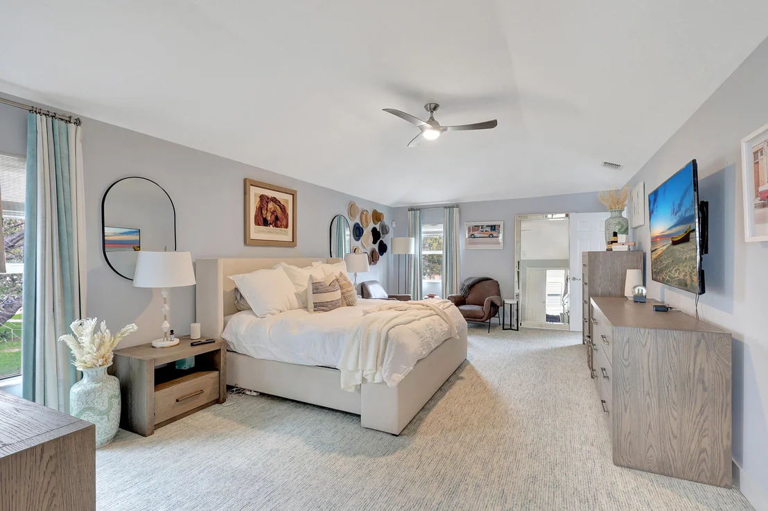 Photo of 1039 Egret Circle N