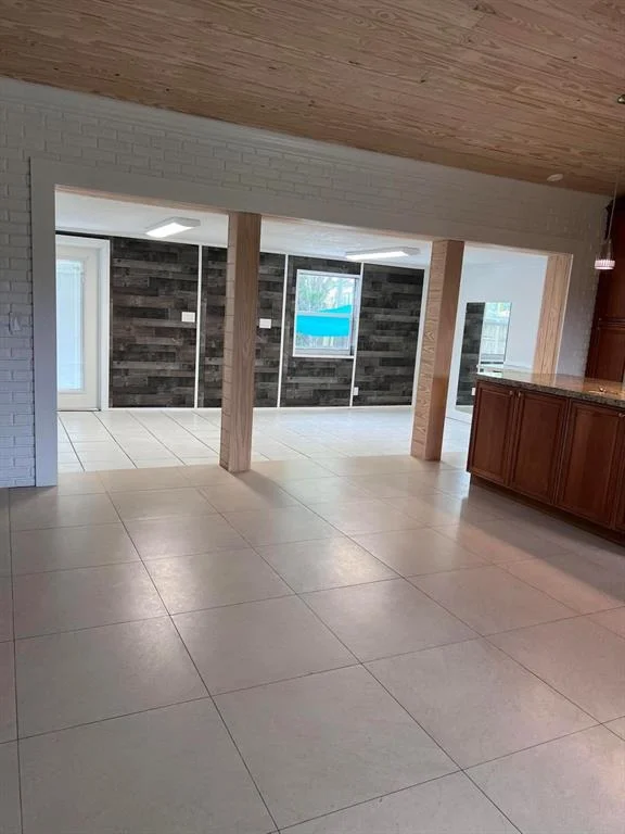 Photo of 638 Date Palm Drive