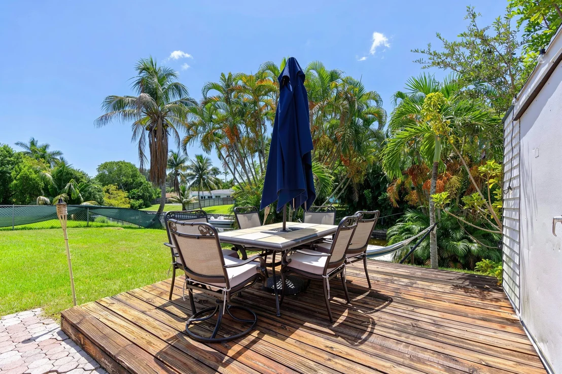 Photo of 1054 OLD BOYNTON Road