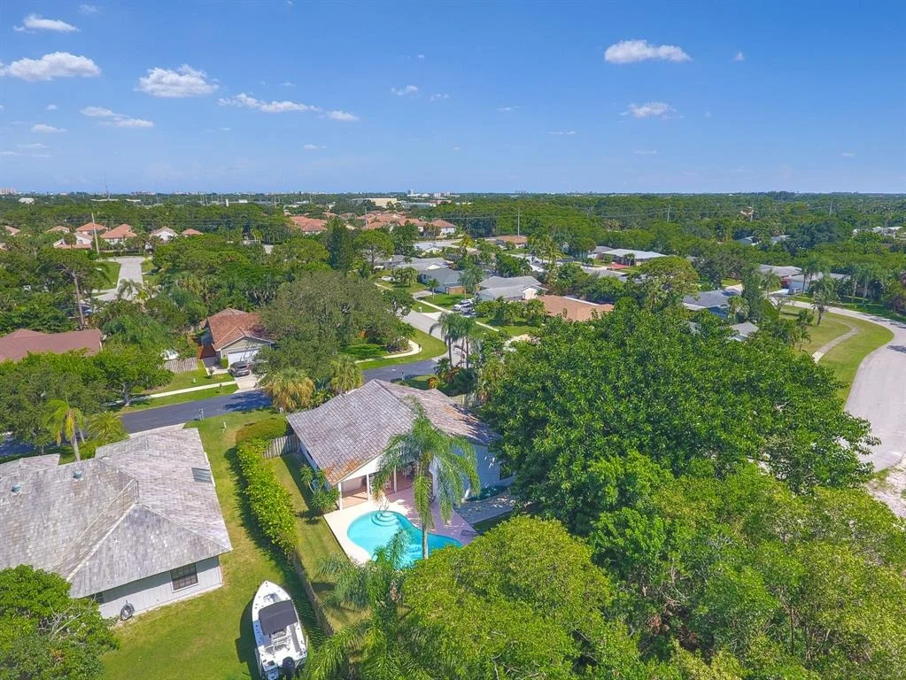 Photo of 309 Jupiter Woods Drive
