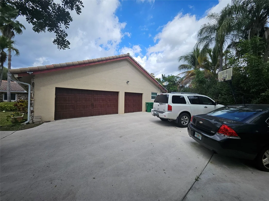 Photo of 197 NW 113th Way