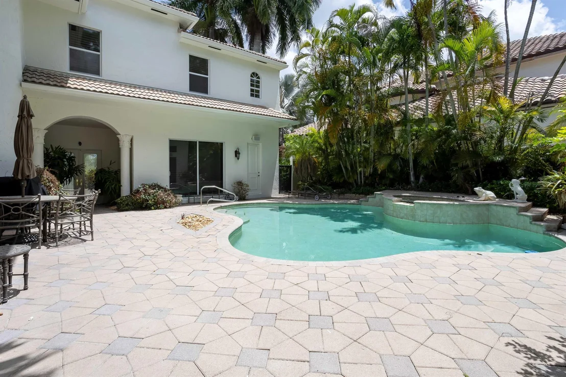 Photo of 6862 Royal Orchid Circle