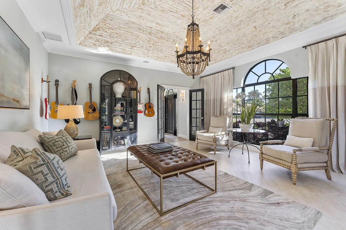 Photo of 12645 Oak Arbor Drive