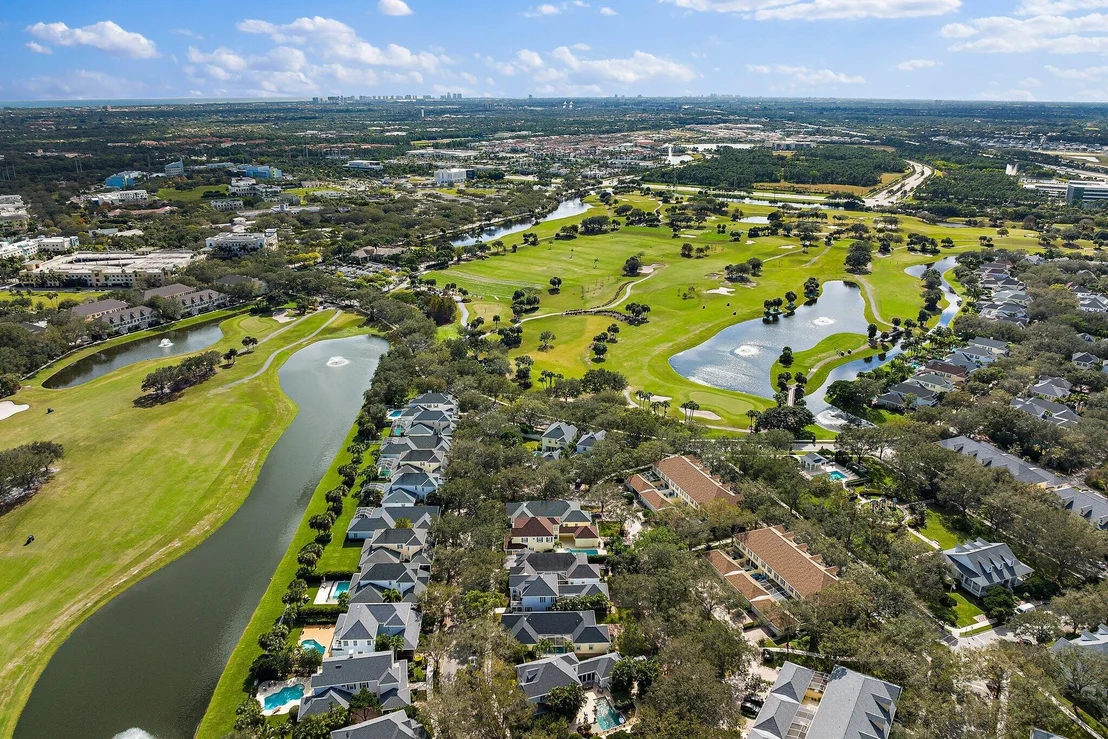 Photo of 129 Barbados Drive