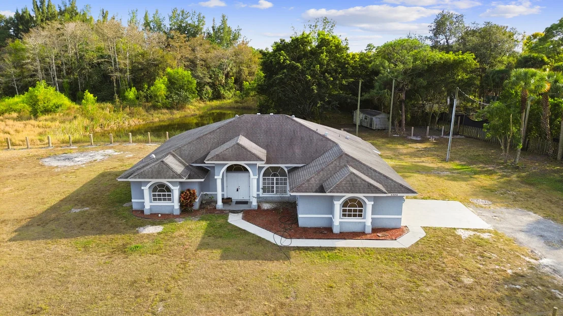 Photo of 4584 Windmill Road