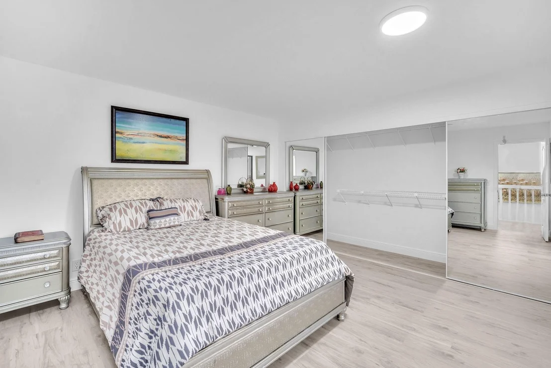 Photo of Unit 21C at 1420 Ocean Way