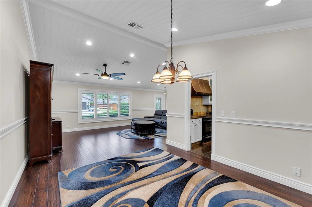 Photo of 4160 Juniper Terrace