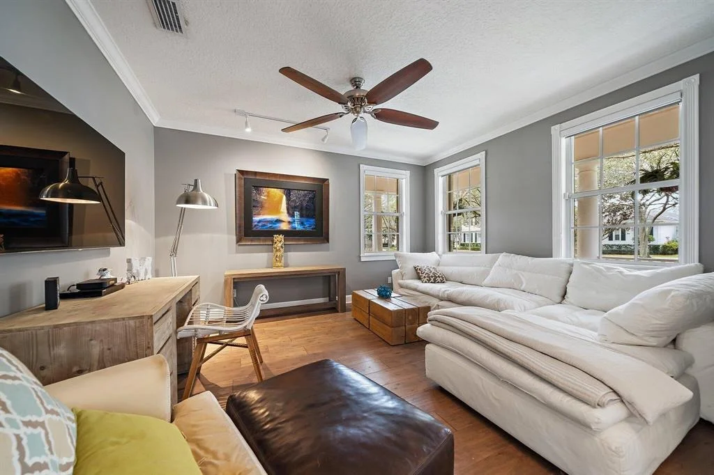 Photo of 313 Bougainvillea Drive