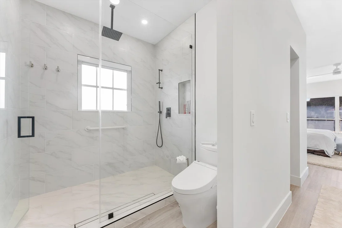 Photo of 872 Lilac Drive