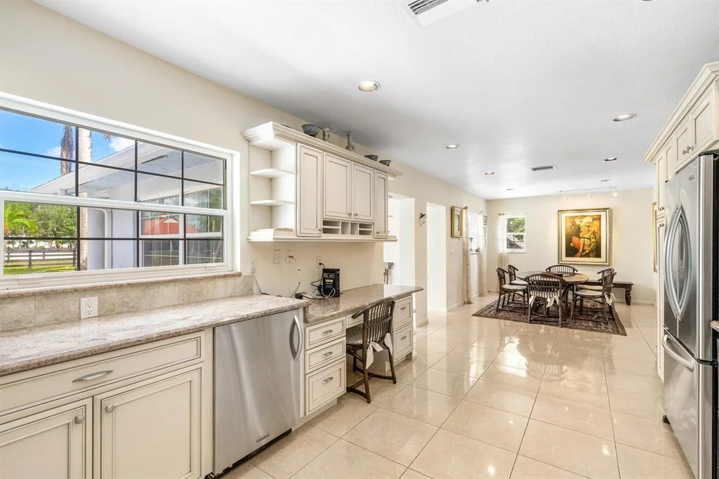 Photo of 841 Quail Road