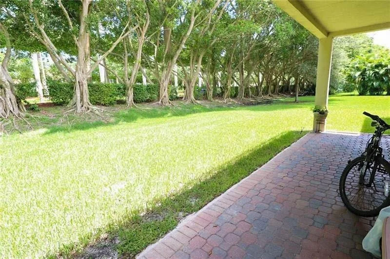 Photo of 2832 Shaughnessy Drive