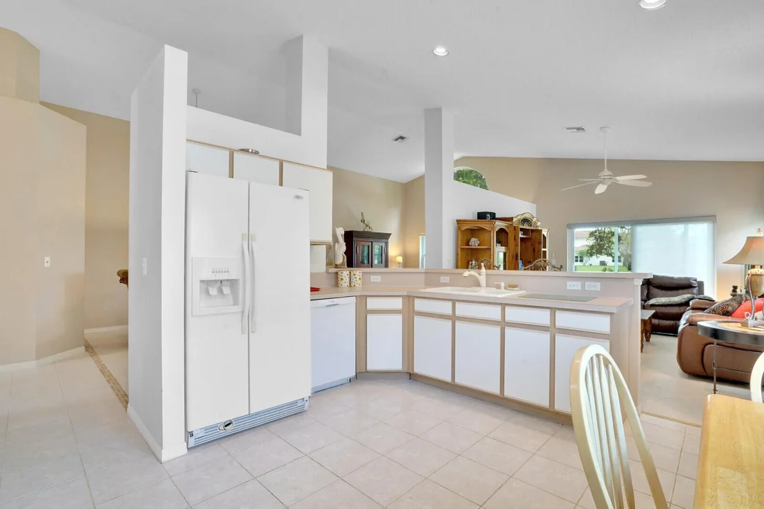 Photo of 3565 Old Lighthouse Circle