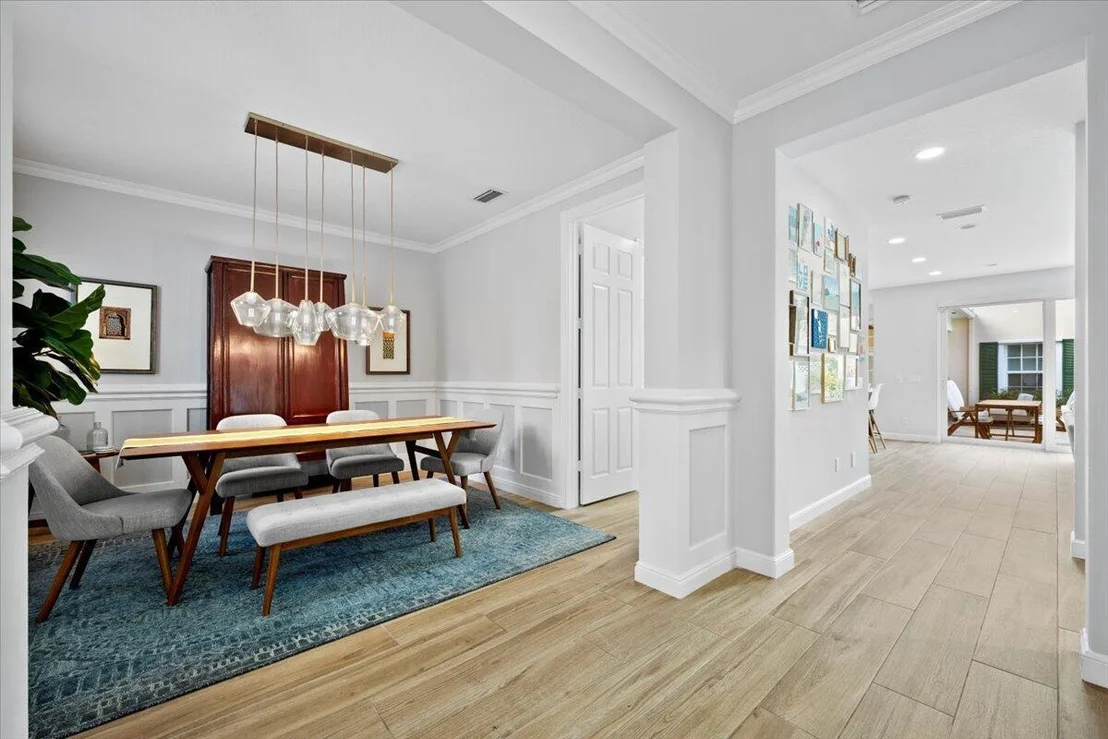 Photo of 132 Waterford Drive