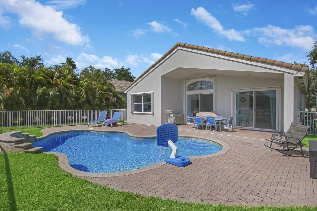 Photo of 1478 SE Legacy Cove Circle