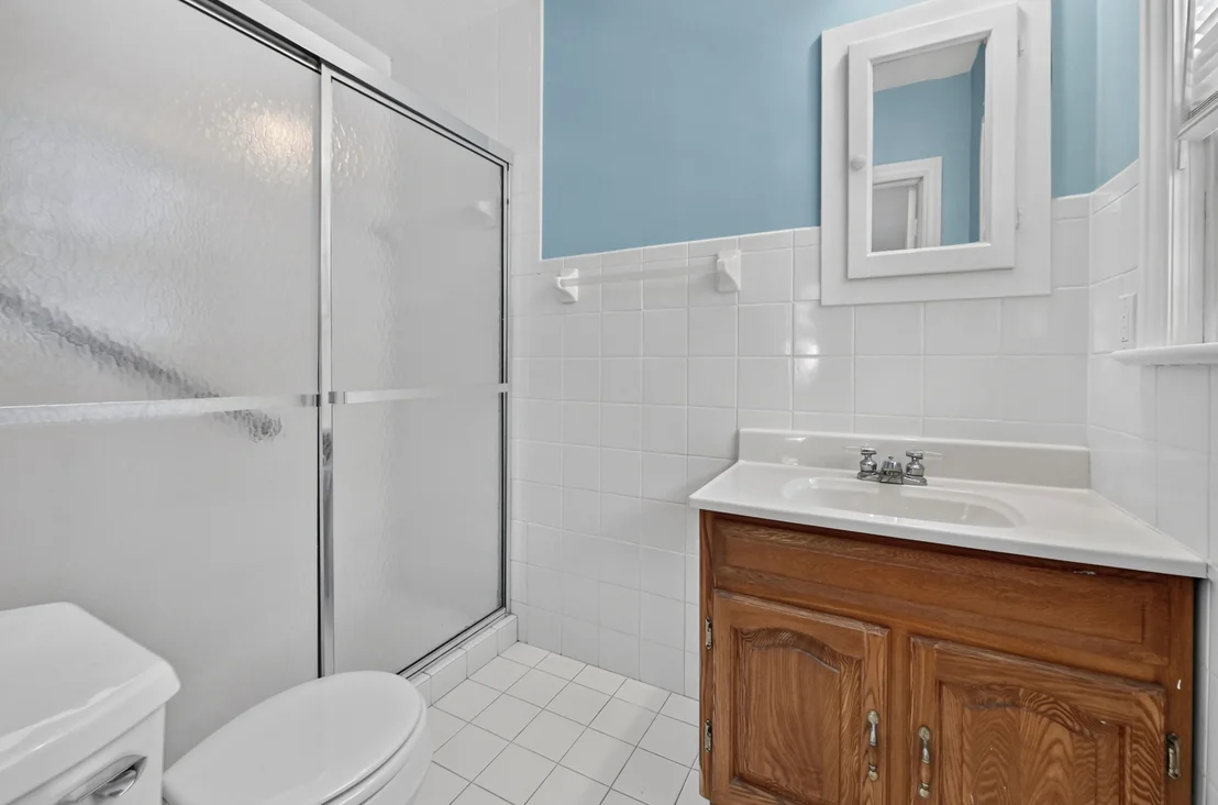 Photo of 53 Palm Square