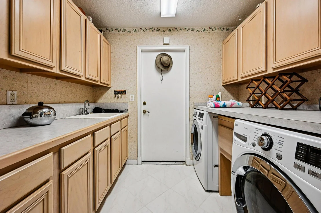 Photo of 231 Sparrow Point