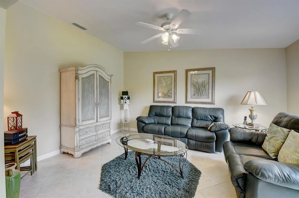Photo of 15868 Laurel Oak Circle