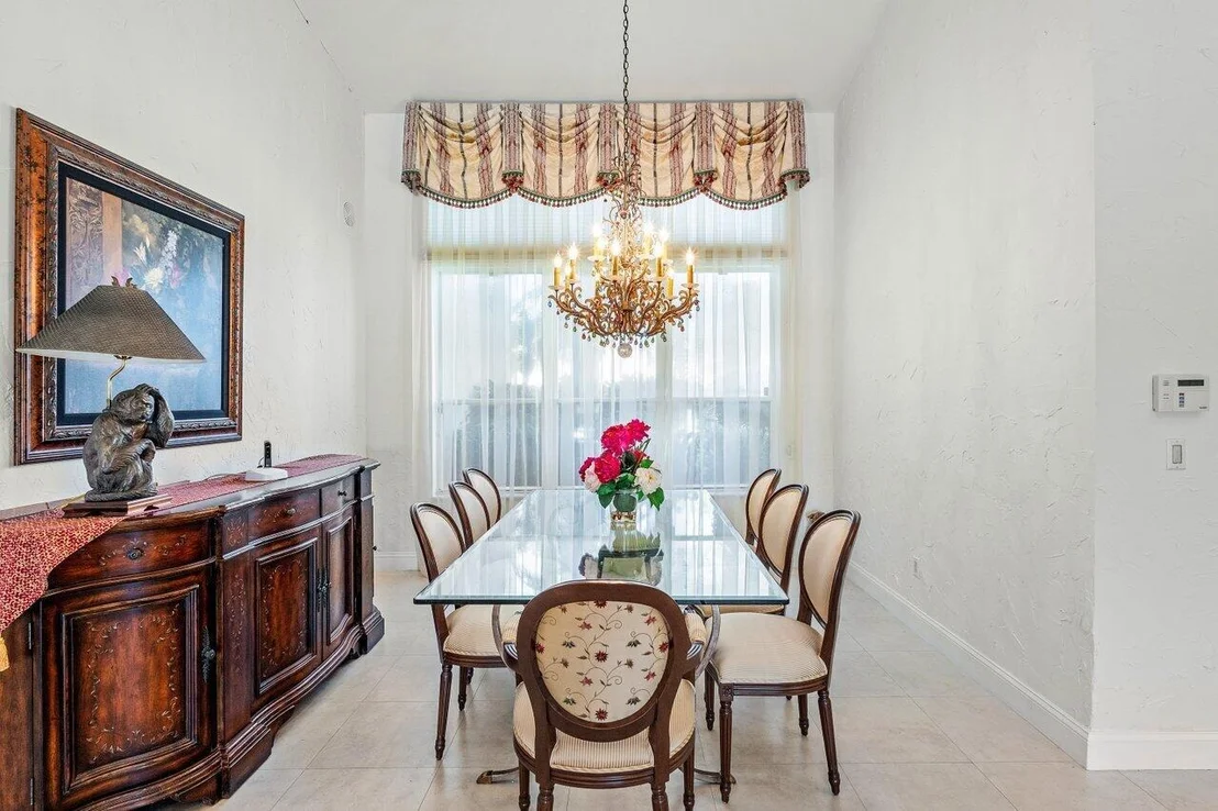 Photo of 4770 Tree Fern Drive