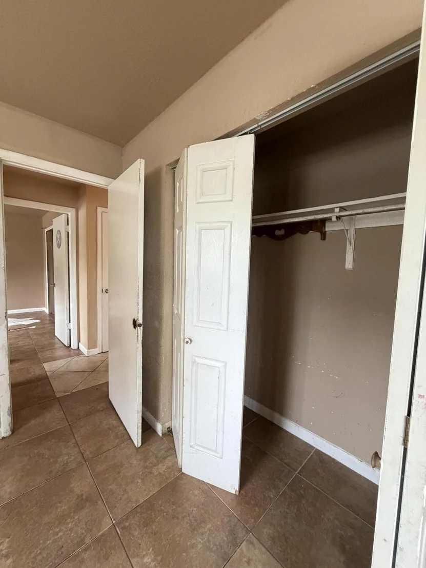Photo of 3243 Grove Road