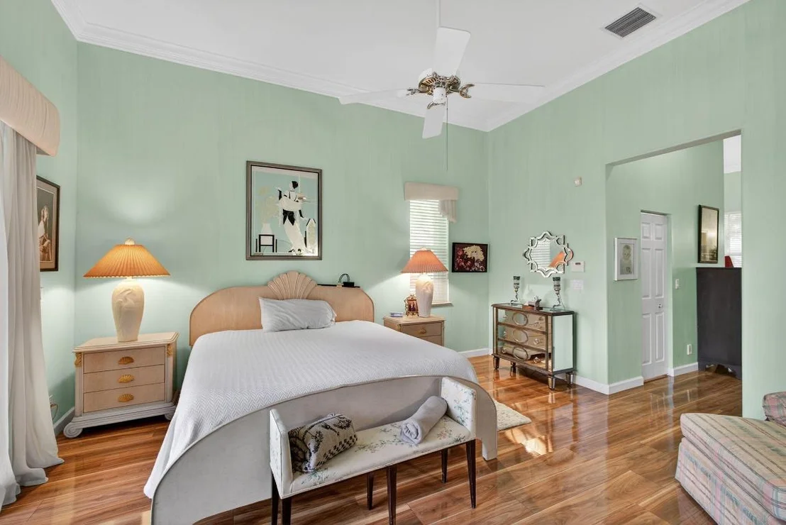 Photo of 9923 SE Oak Tree Terrace