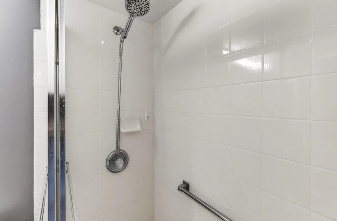 Photo of 3014 Exeter A