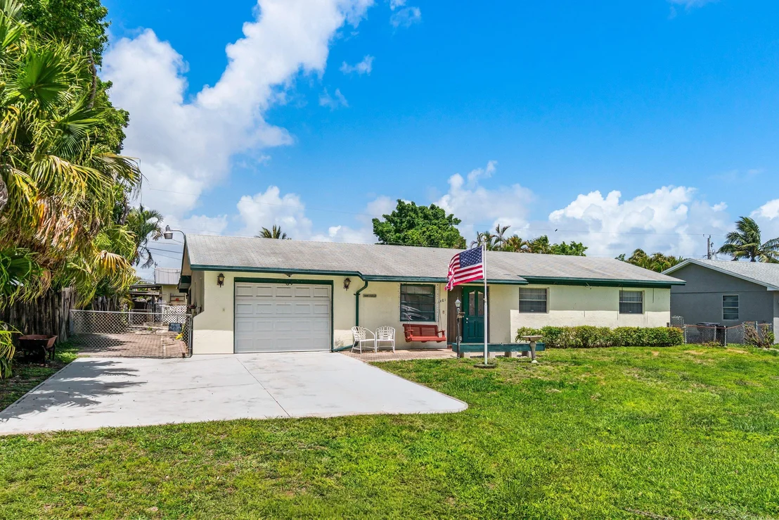 Photo of 3481 Amberjack Road