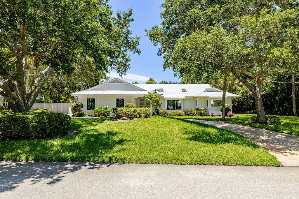 Photo of 2160 Seagrape Drive