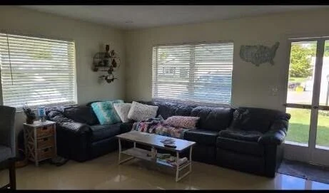Photo of 814 W Ocean Drive
