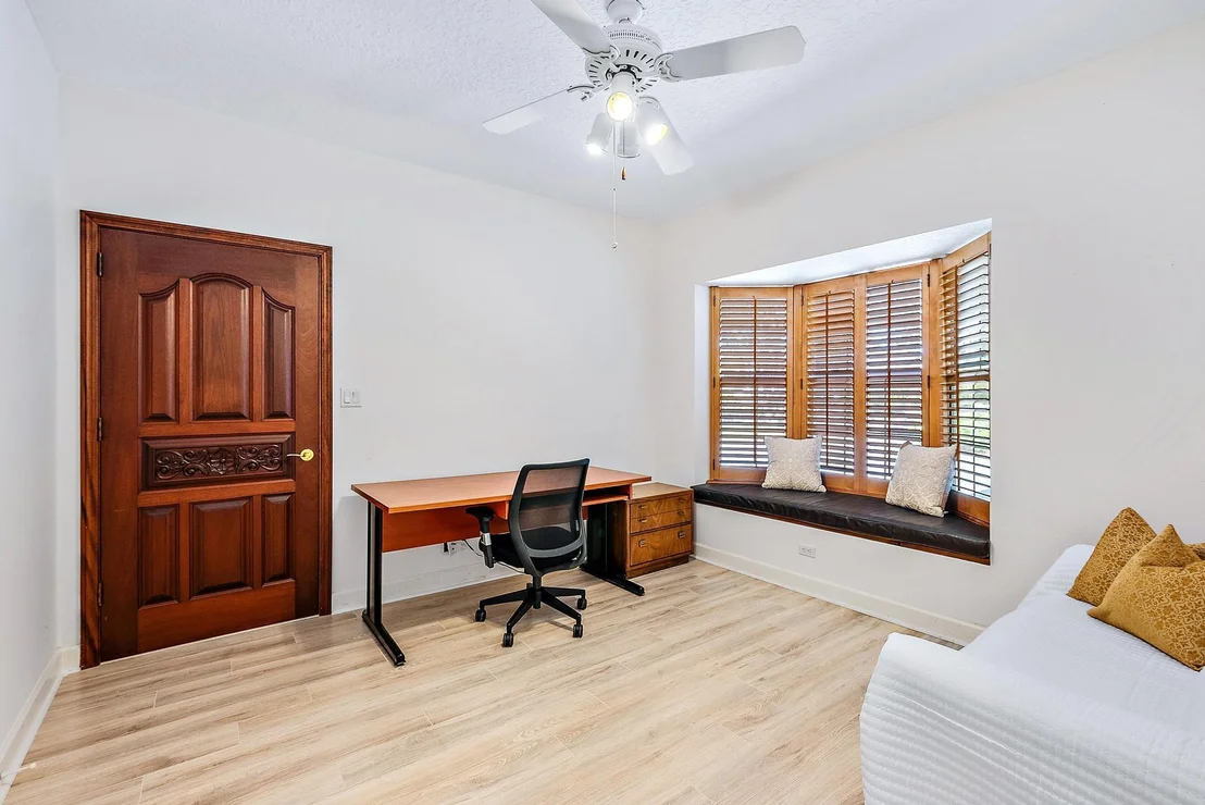 Photo of 18433 SE Heritage Drive Drive