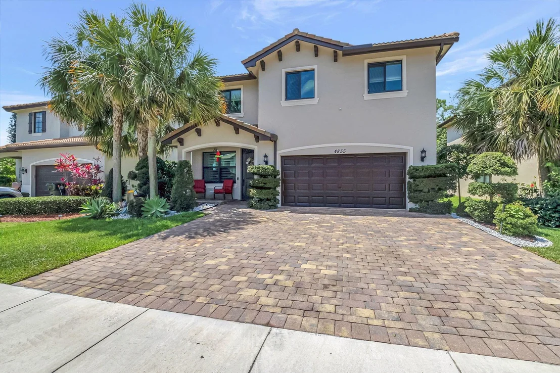 Photo of 4855 Pond Pine Way