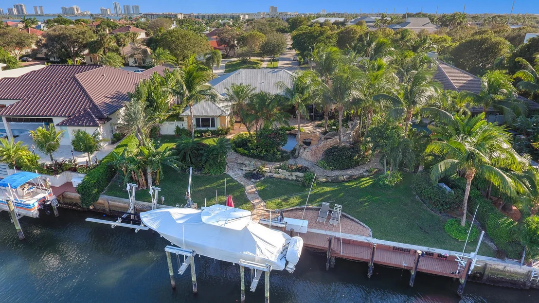 Photo of 155 Ebbtide Drive