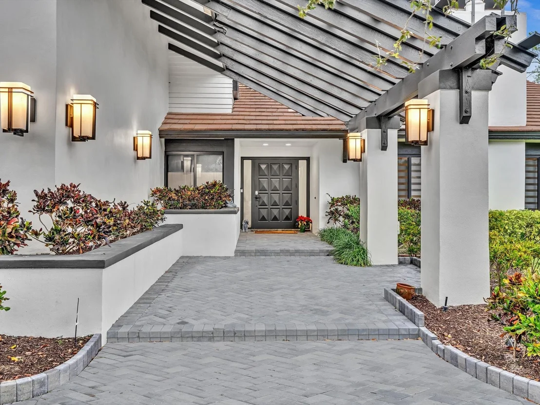 Photo of 525 Sandpiper Way