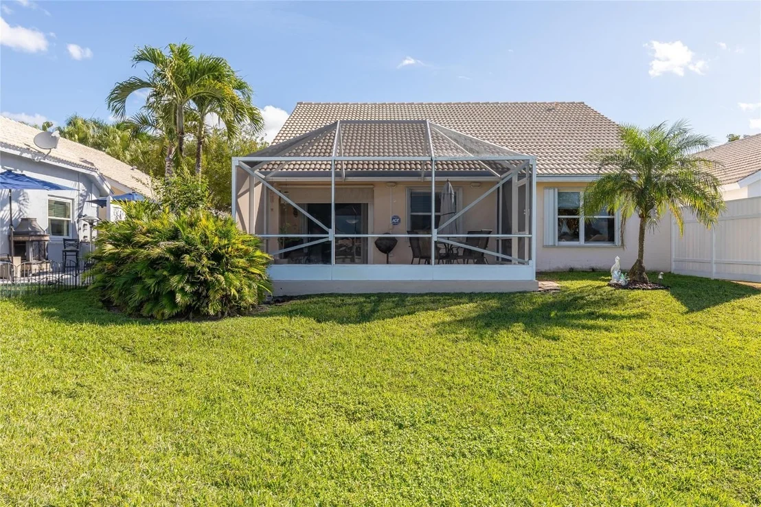Photo of 13055 Hampton Lakes Circle