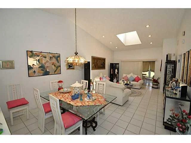 Photo of 6083 Waldwick Circle