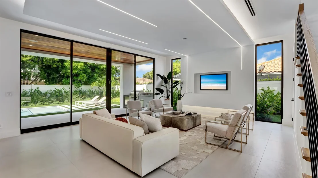 Photo of 812 Malaga Drive