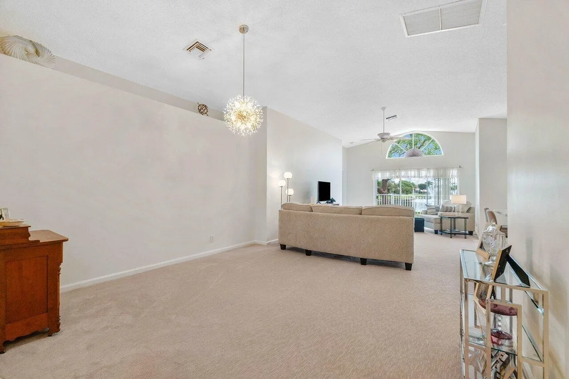 Photo of 5470 Grande Palm Circle